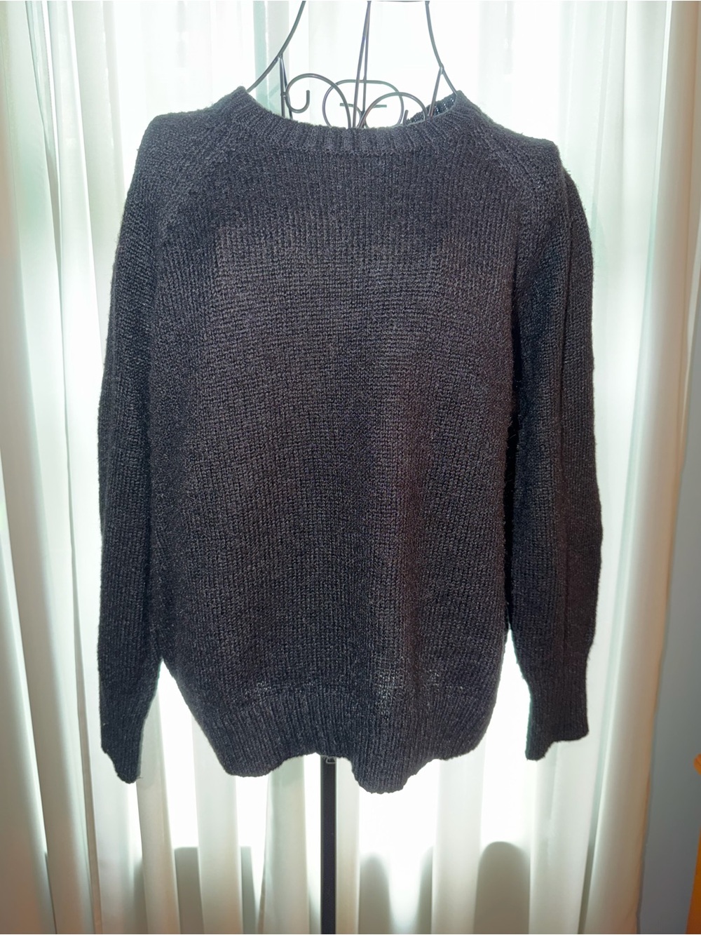 Old Navy Black Crewneck Sweater